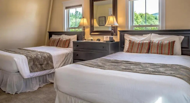 Четырёхместный номер Superior Cranmore Inn Bed and Breakfast