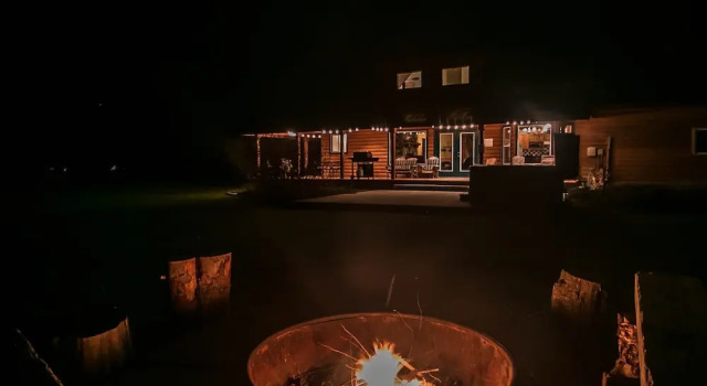 Alpine Acres Lodge, Book Hotel Hoteller i Plain med parkering, Parkering