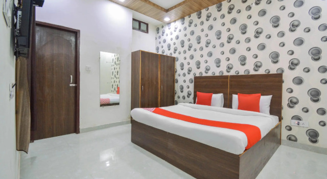 OYO 49906 Hotel Discovery Inn, Book Hotel Phagwara Punjab