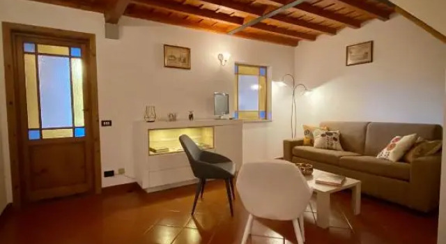 Cozy 4th and top floor apartment, Забронировать Апартаменты/квартира Апартаменты Флоренции, рядом с Дом Буонаротти, Апартаменты/квартира