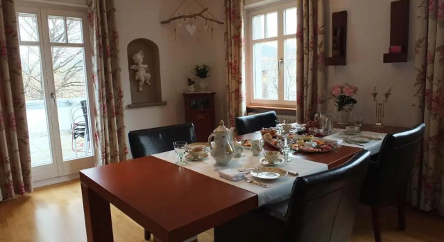 B&B Rosenliebe, Reserva ahora Bed & breakfast Hoteles en Baden-Wurtemberg con aparcamiento, Aparcamiento