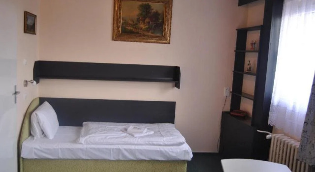 Hotel Stella, Забронировать Отель Пльзень Пльзень