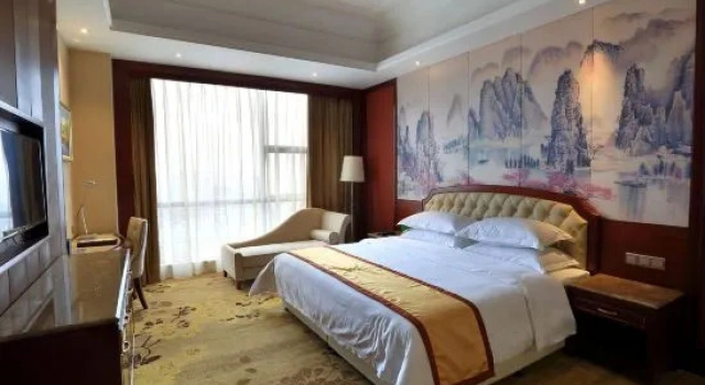 Люкс Deluxe Hong Ji Hua Tian Hotel