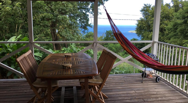Grand Bungalow Avec Piscine Et Vue Mer, Book Hotel Bouillante Basse-Terre