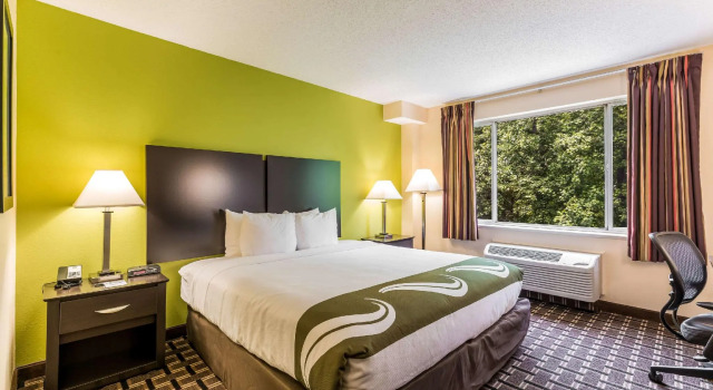 Двухместный номер Standard Quality Inn Huntersville near Lake Norman