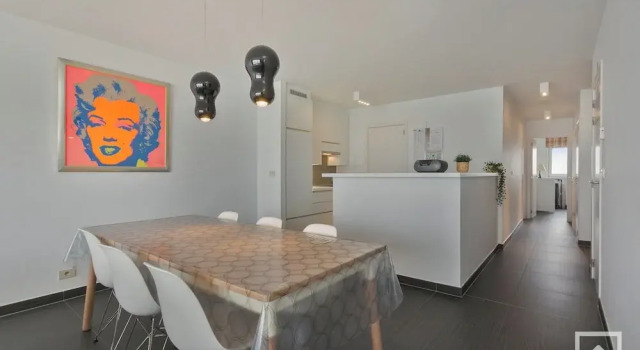 Apartment in Blankenberg With Sea Views, Prenota Appartamento Hotel a Flanders con parcheggio, Parcheggio