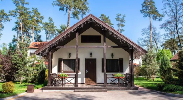 Коттедж Park-Hotel Kidev