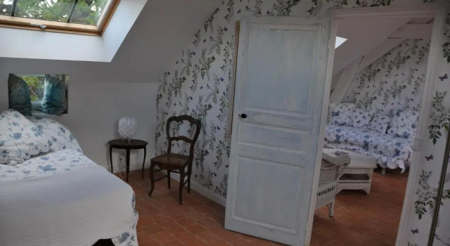 LOrangerie du Château - LE NID - GITE 2 Personnes, Book Hotel  
