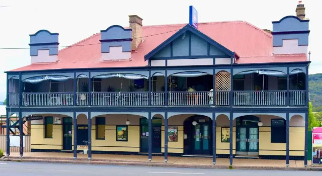 Commercial Hotel Wallerawang, 예약 호텔 Lithgow Blue Mountains