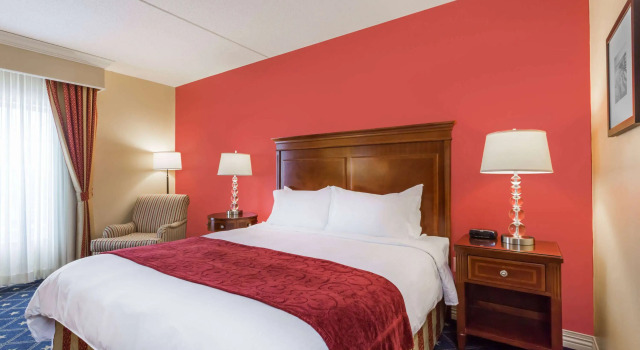 Wyndham Gettysburg Hotel & Conference Center, Забронировать Отель Отели Backbone Mountain с парковкой, Парковка