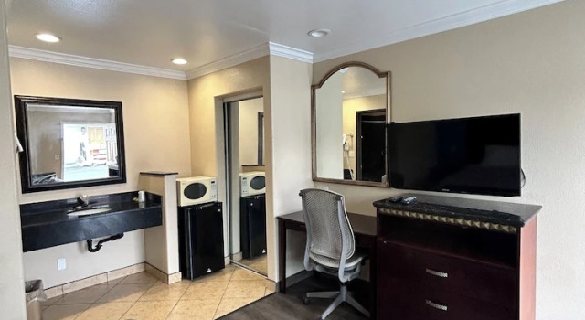Номер Economy Hyland Motel