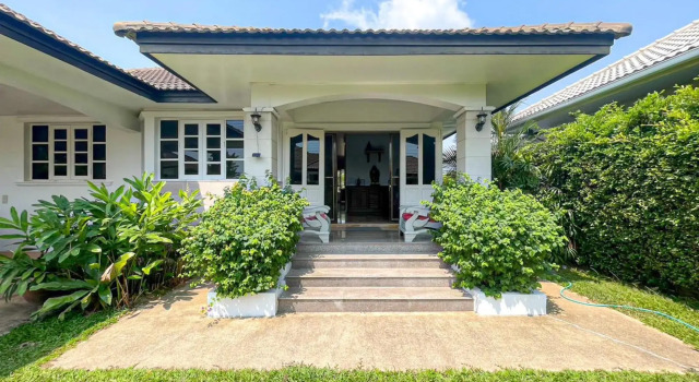 Laguna Villa 2