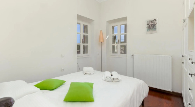 Cozy Villa in Loucha with Hot Tub, Reserva ahora Villa Agios Leon 