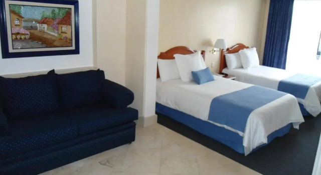 Четырёхместный номер Standard Hive Nápoles by G Hotels