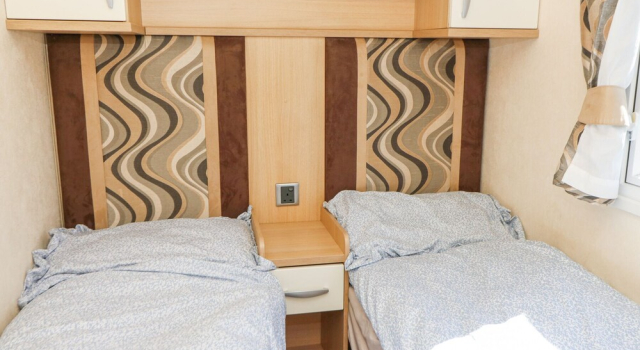 21 Bay View, Book Feriehus Hoteller i Llanllwchaiarn med parkering, Parkering