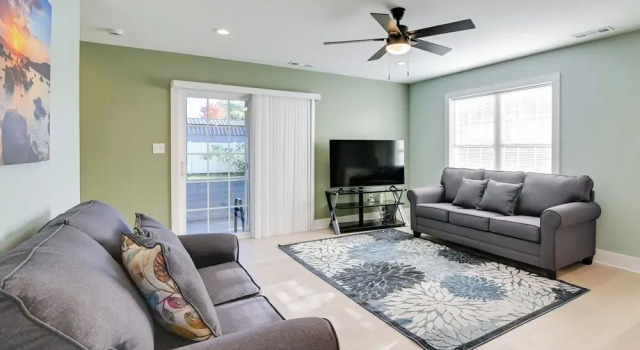 1 Mi to Pier: Screened Patio at Murrells Inlet Apt, Забронировать Апартаменты/квартира Апартаменты Южной Каролины, Апартаменты/квартира