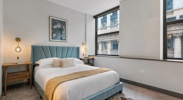 Апартаменты Apartment in The Loop Great Amenities Near Shops