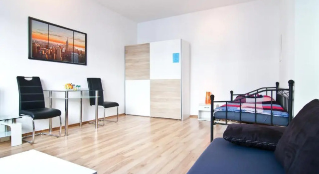 Апартаменты Цокольный этаж Top Monteurapartments in zentraler Lage