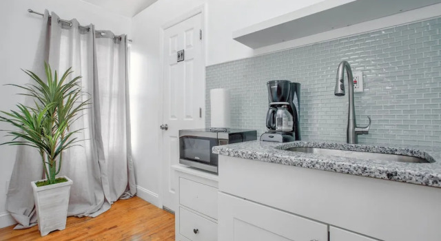Студия Premium Racpanos Modern Stay on Forrest Street