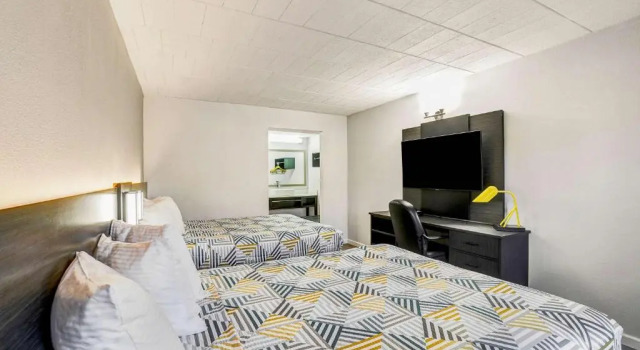 Четырёхместный номер Deluxe Motel 6 Carlisle, PA - Cumberland Valley