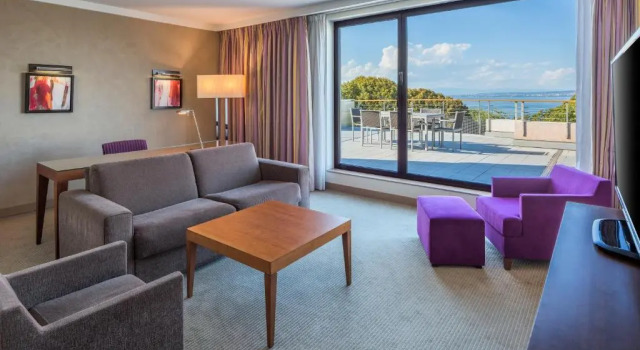 Двухместный люкс Executive Hotel Évian-les-Bains by Leonardo Hotels