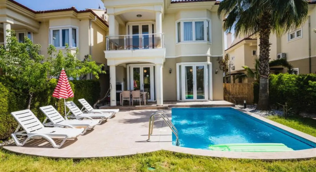 Вилла с 5 комнатами Sunset Beach Club Aqua Lettings