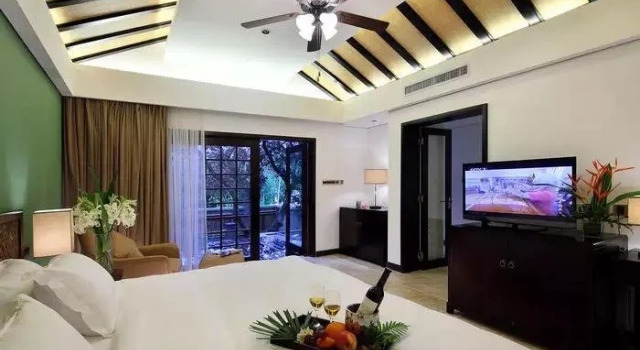 Qixianling Baoting Liyuan Hot Spring Hotel, Buchen Sie Hotel Baoting 