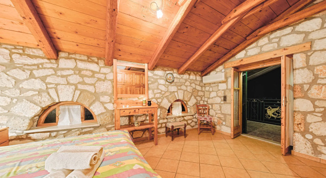 Joannas Stone Villas, Забронировать Гостевой дом Василикос Закинф, рядом с Пляж Банана-Бич