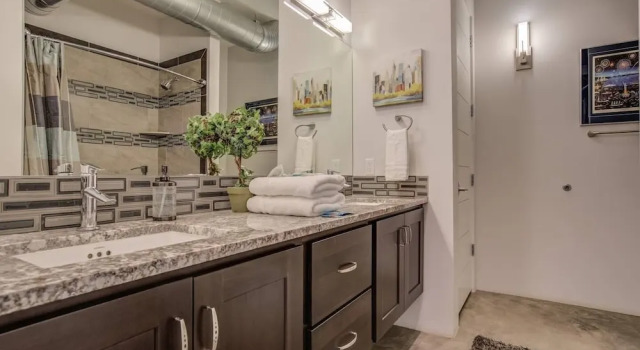 Апартаменты 1BD Studio Downtown Close to Hiking W/ac!