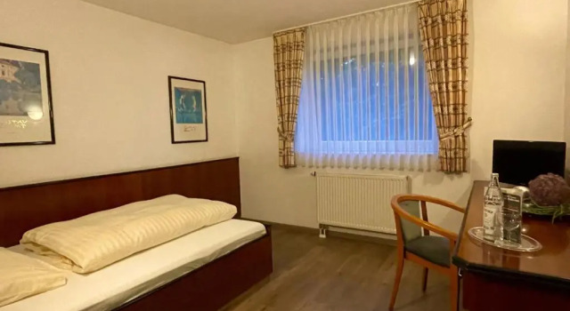Одноместный номер Standard Hotel Haus Hubertus