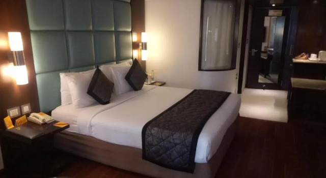 Номер Standard Iris The Business Hotel
