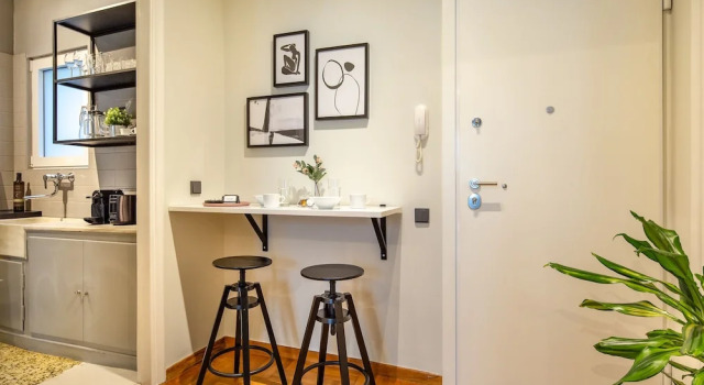 UPSTREET Superb 1BD Apt-Heart of Kolonaki