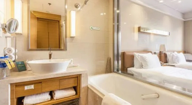 Номер Deluxe Holiday Inn Xi'an Big Goose Pagoda by IHG