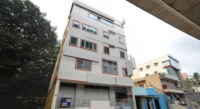 Venkat Regency by OYO Rooms, Забронировать Отель Отели Чик-Банавара 3 звезды, 3*
