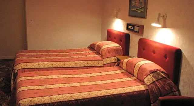 Номер Standard Lancaster Hotel