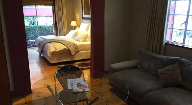 Номер Superior Saffron Guest House