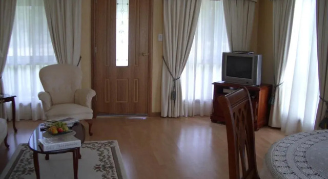 Коттедж c 1 комнатой Carolynnes Cottages