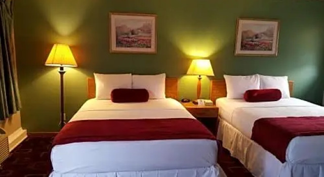 Номер Deluxe Scottish Inns