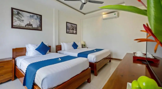Трёхместный номер Deluxe с балконом и с видом на реку Sands River Hoi An Villa