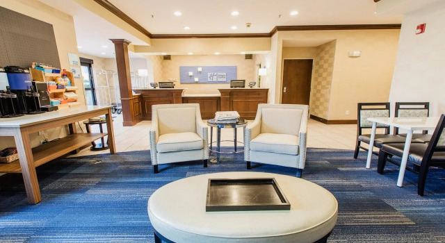 Holiday Inn Express Bothell - Canyon Park, Varaa Hotelli Hotellit Bothell aamiaisella, Aamiainen