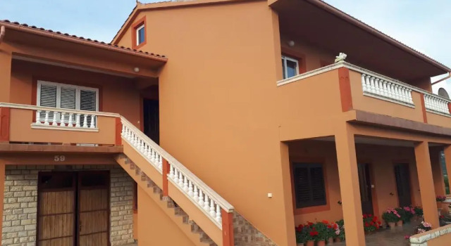 Apartmani Lucia, Prenota Hotel Arbe 