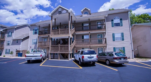 Reel'em Inn 2 Bedroom Condo by Redawning, Забронировать Отель Отели Table Rock Lake 3 звезды, 3*
