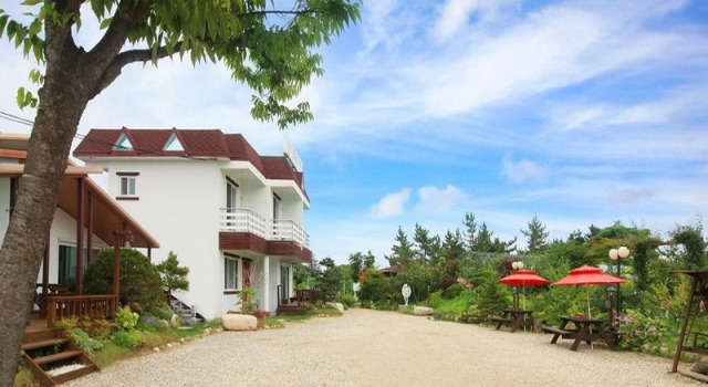 Freesia Pension, Rezerwuj Hotel Hotele w Yangyang z parkingiem, Parking