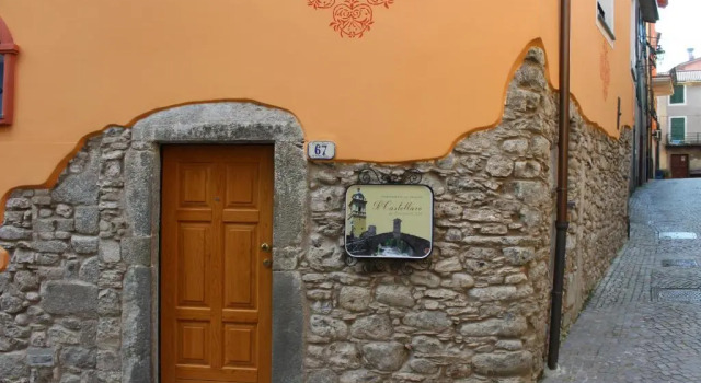 Il Castellaro, Buchen Sie Hotel Pignone Val di Vara