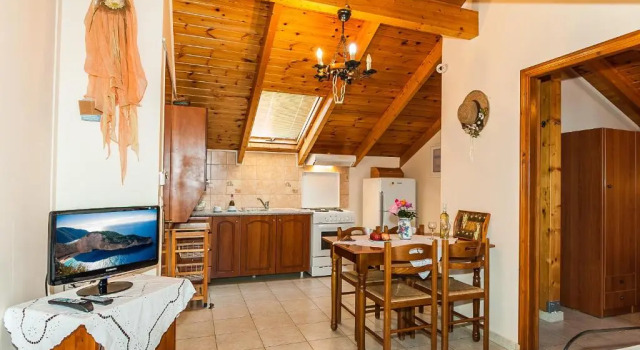 Апартаменты Kavos Psarou Studios & Apartments