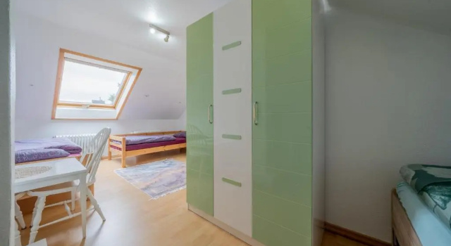 ID 7027 - Private House