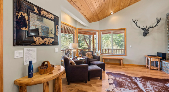 Linaker Lodge by Avantstay Gorgeous Cabin in Big Bear w/ Views, Rezerwuj Dom wakacyjny Big Bear Lake Stany Zjednoczone