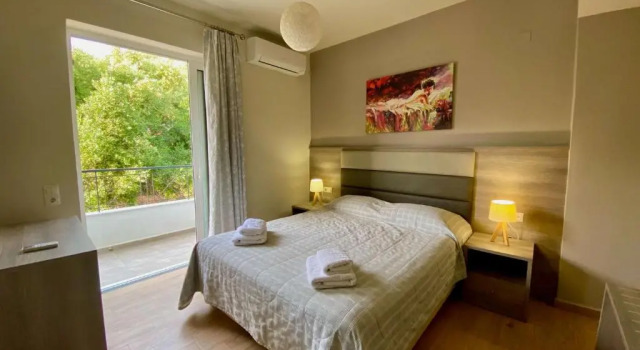 Апартаменты Eirini & Manolis Apartments