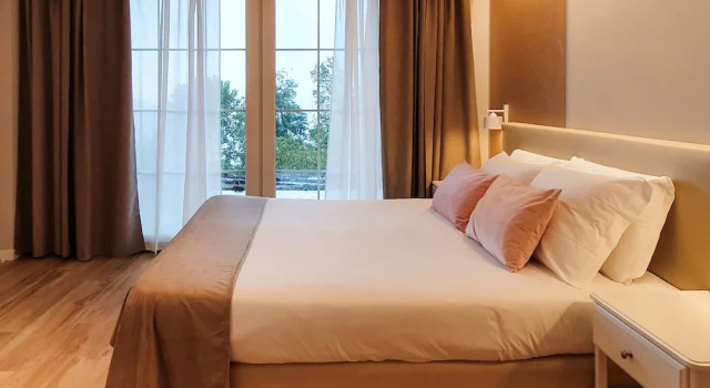 Rota Suites