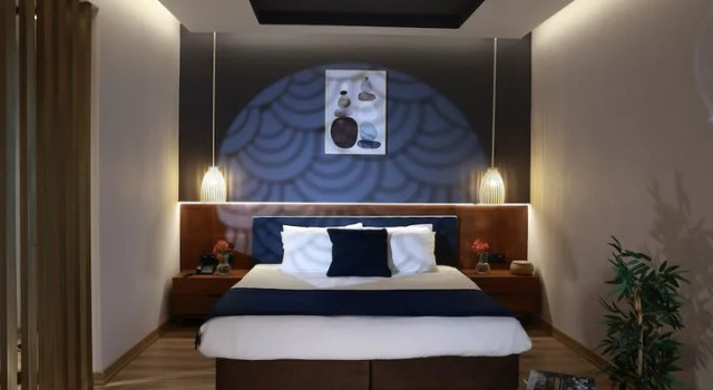 Люкс Revia Square Hotel